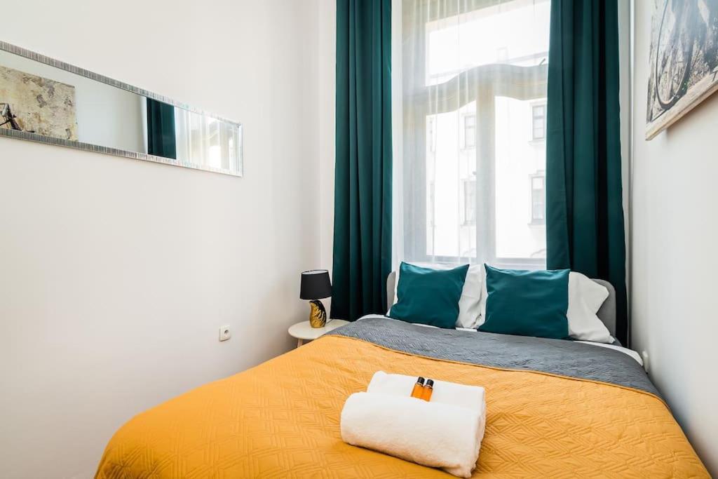 Royal City Apartment 40 M2 Krasków Eksteriør bilde