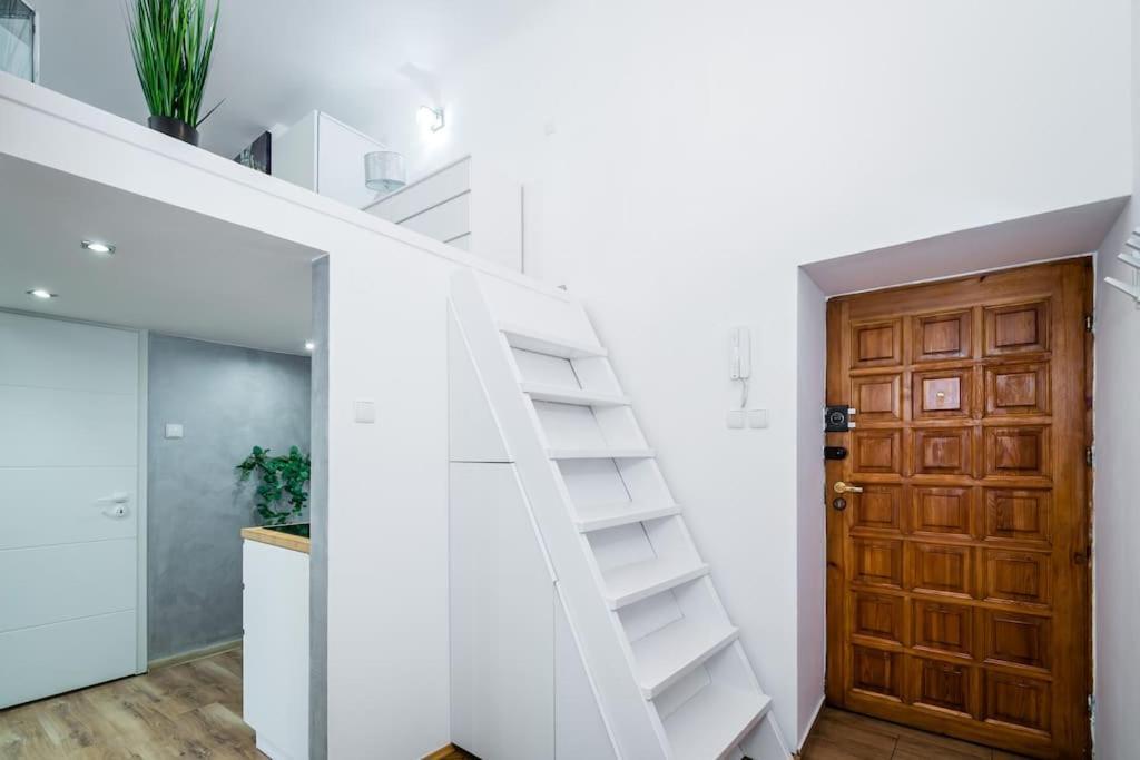 Royal City Apartment 40 M2 Krasków Eksteriør bilde